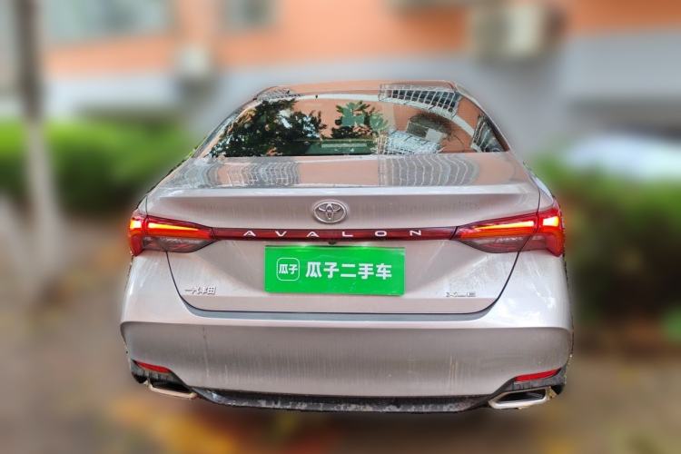 Used Toyota Avalon 2019 2.0L XLE Premium Edition China VI Exterior 4