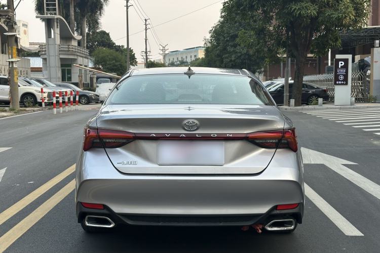 Used Toyota Avalon 2019 2.0L Ambition Edition China VI Exterior 4