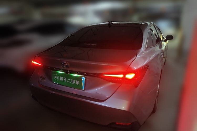 Used Toyota Avalon 2019 Dual-Engine 2.5L XLE Prestige Version China VI Standard Exterior 5