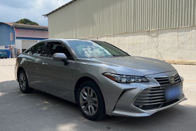 Used Toyota Avalon 2019 2.0L Luxury Edition China VI Standard Exterior 5