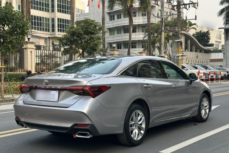 Used Toyota Avalon 2019 2.0L Ambition Edition China VI Exterior 5