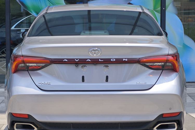 Used Toyota Avalon 2019 2.0L XLE Premium Edition China VI Exterior 6