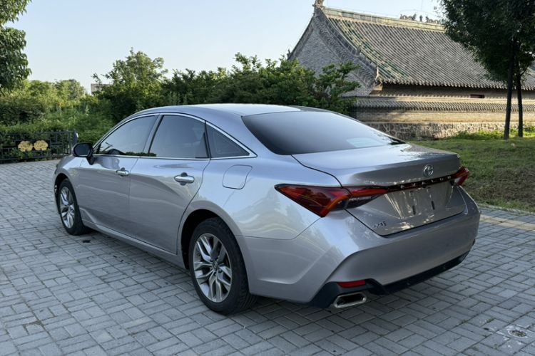 Used Toyota Avalon 2019 2.0L Luxury Edition China VI Standard Exterior 6