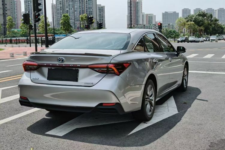 Used Toyota Avalon 2019 Dual-Engine 2.5L Luxury Edition China VI Standard Exterior 7