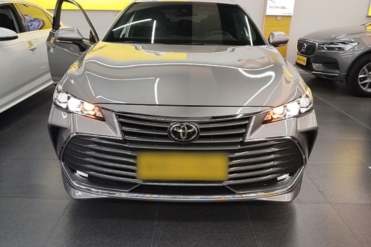 Used Toyota Avalon 2019 2.5L Ambition Version China VI Standard Front