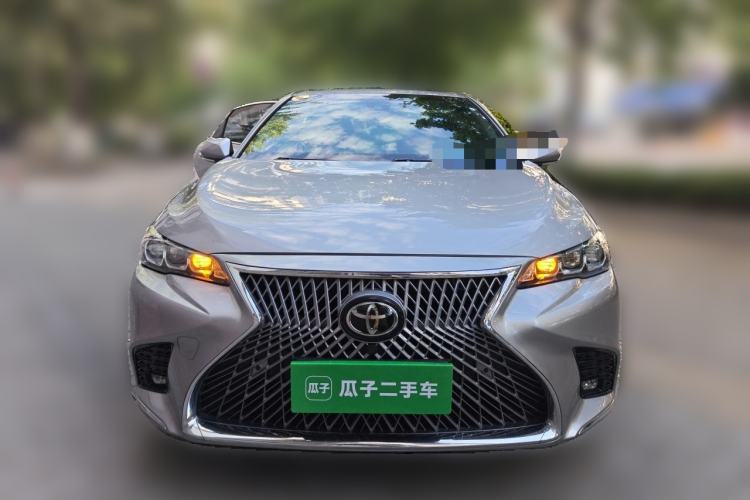 Used Toyota Avalon 2019 2.0L Luxury Edition China VI Standard Front