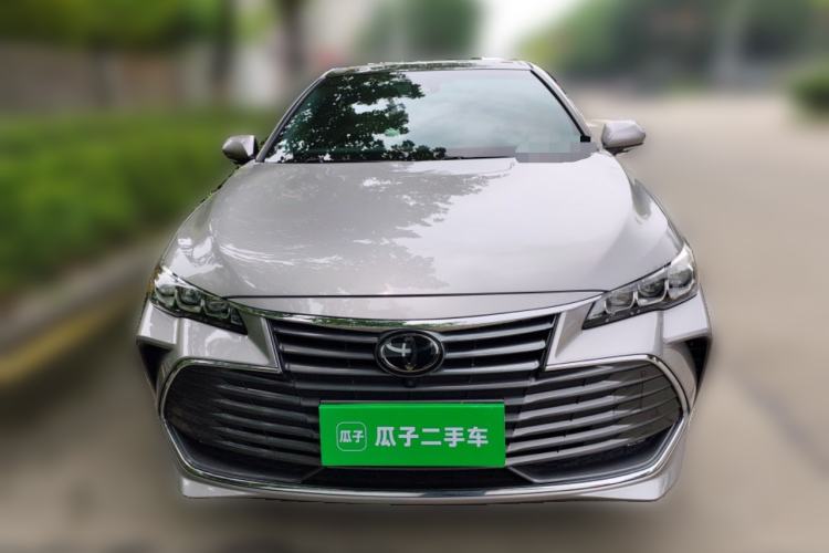 Used Toyota Avalon 2019 2.5L Touring Premium Version China VI Standard Front
