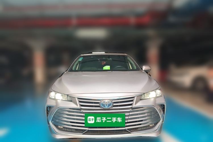 Used Toyota Avalon 2019 Dual-Engine 2.5L Luxury Edition China VI Standard Front