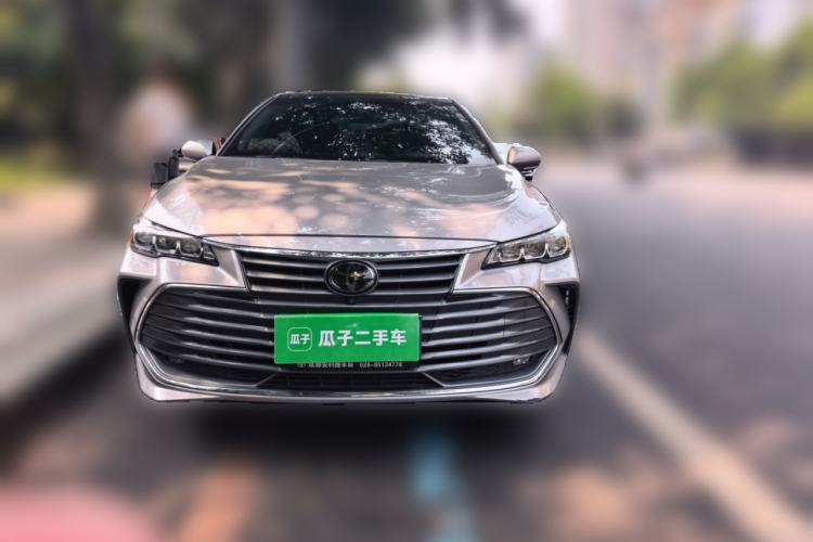 Used Toyota Avalon 2019 2.5L Touring Premium Version China VI Standard Front
