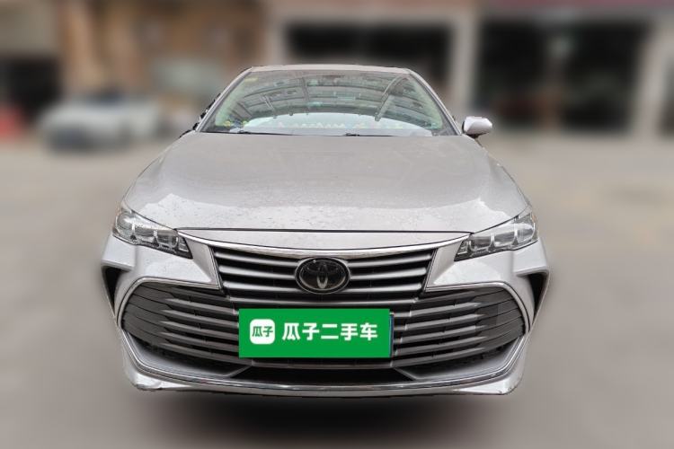 Used Toyota Avalon 2019 2.0L Luxury Edition China VI Standard Front