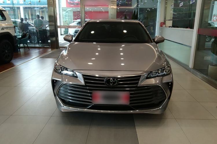 Used Toyota Avalon 2019 2.0L Luxury Edition China VI Standard Front