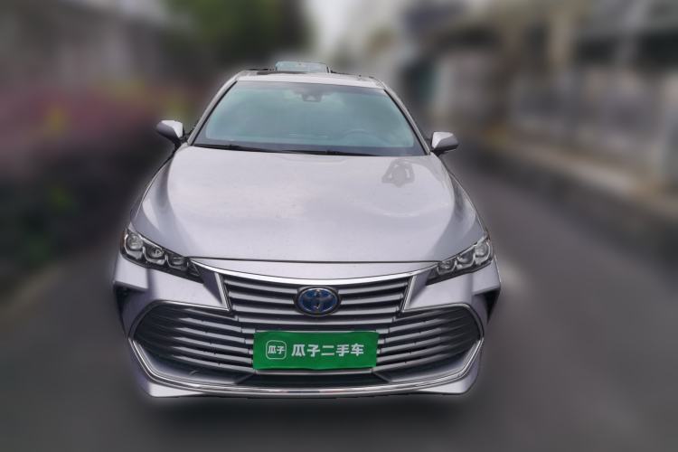 Used Toyota Avalon 2019 Dual-Engine 2.5L Luxury Edition China VI Standard Front