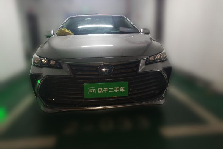 Used Toyota Avalon 2019 Dual-Engine 2.5L Luxury Edition China VI Standard Front