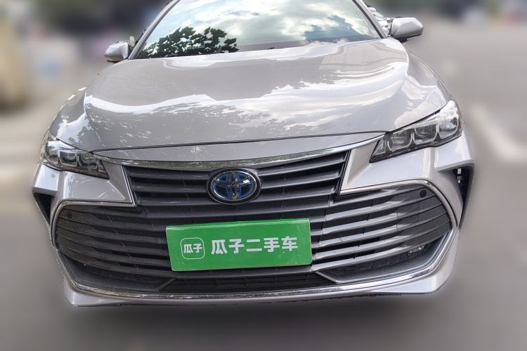Used Toyota Avalon 2019 Dual-Engine 2.5L Luxury Edition China VI Standard Front