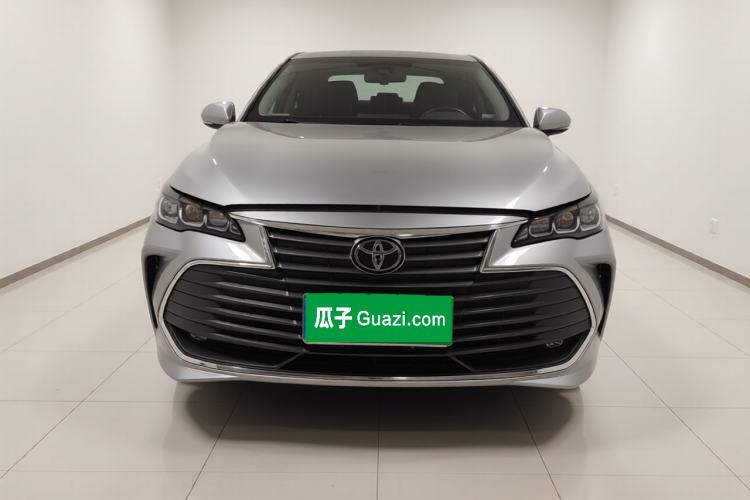 Used Toyota Avalon 2019 2.0L Luxury Edition China VI Standard Front