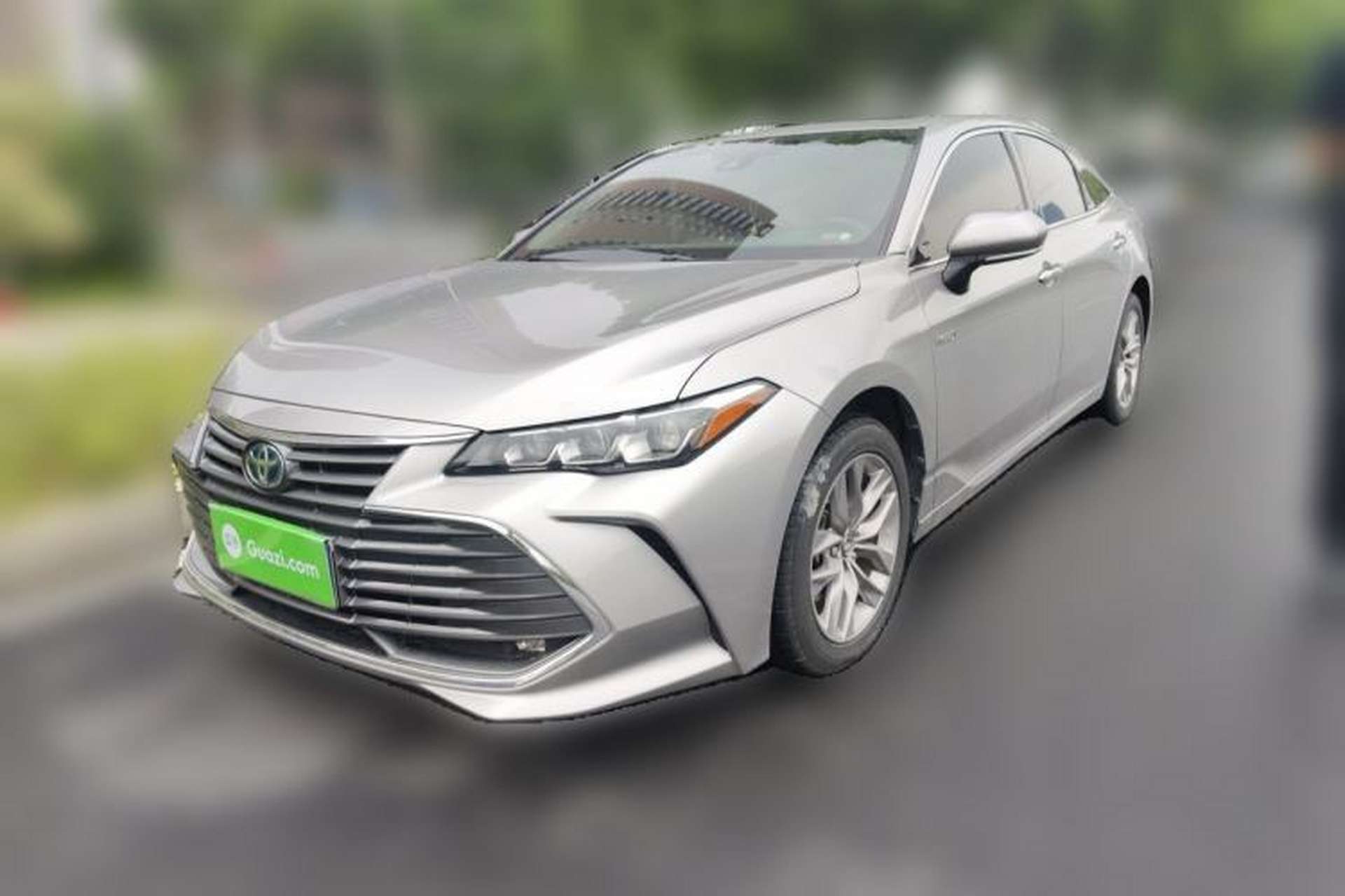 Used Toyota Avalon 2019 Dual-Engine 2.5L Luxury Edition China VI Standard Front Left 45 Deg