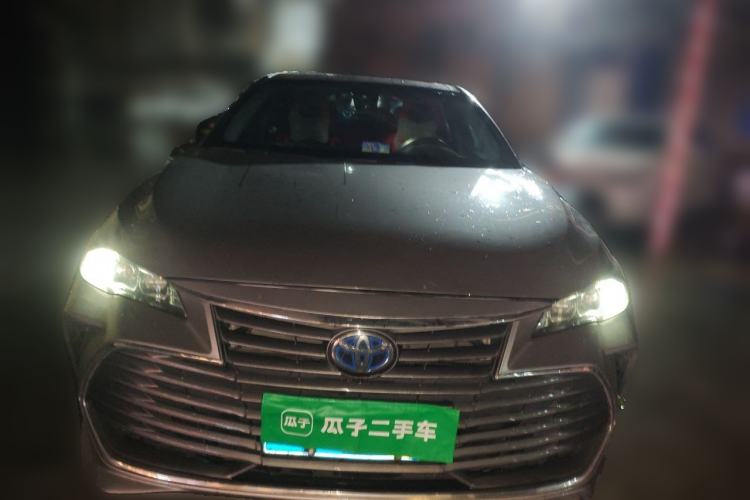 Used Toyota Avalon 2019 Dual-Engine 2.5L Luxury Edition China VI Standard Front