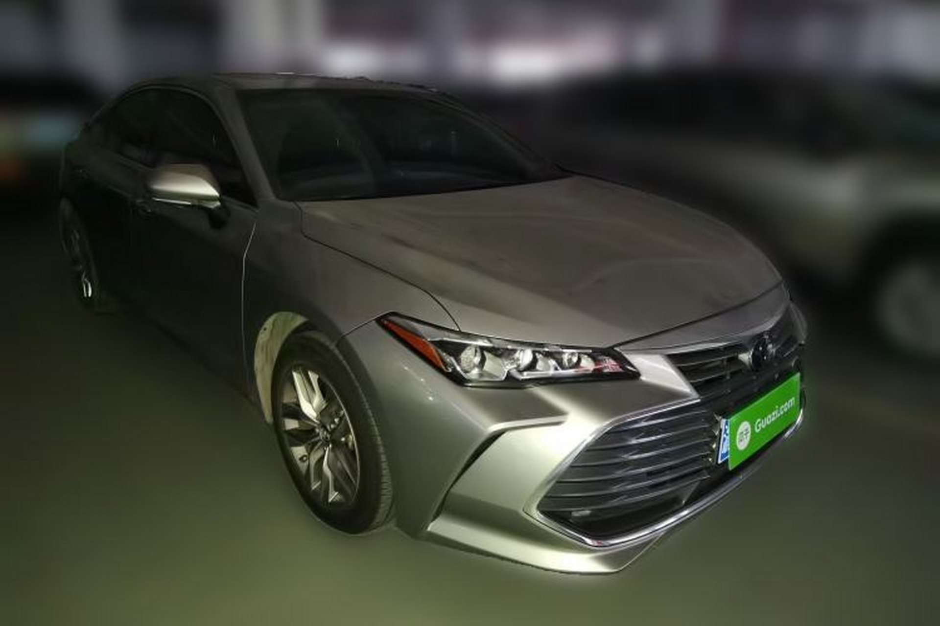 Used Toyota Avalon 2019 2.0L Ambition Edition China VI Front Right 45 Deg