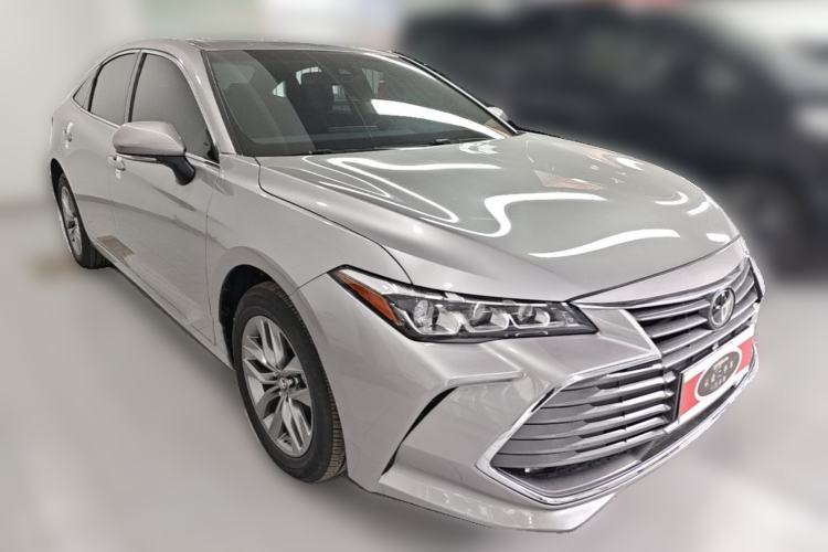 Used Toyota Avalon 2019 2.0L Ambition Edition China VI Front Right 45 Deg