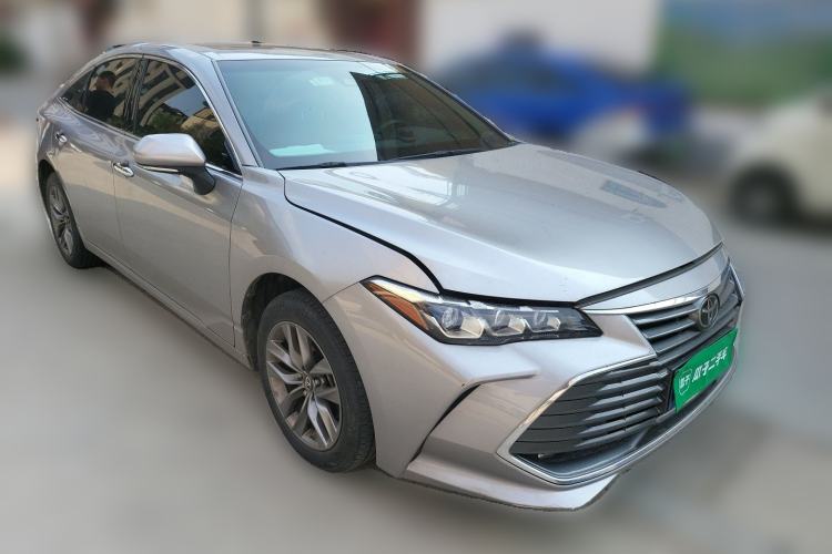 Used Toyota Avalon 2019 2.0L Luxury Edition China VI Standard Front Right 45 Deg