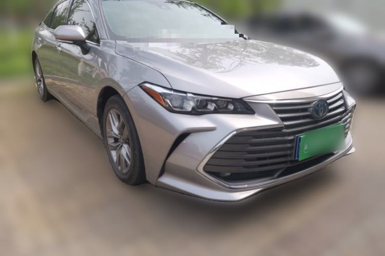 Used Toyota Avalon 2019 Dual-Engine 2.5L Luxury Edition China VI Standard Front Right 45 Deg