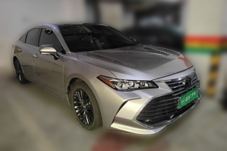 Used Toyota Avalon 2019 2.5L Touring Premium Version China V Standard Front Right 45 Deg