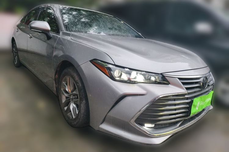 Used Toyota Avalon 2019 2.0L Luxury Edition China VI Standard Front Right 45 Deg