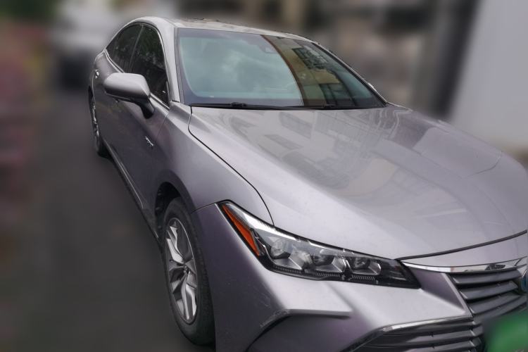 Used Toyota Avalon 2019 Dual-Engine 2.5L Luxury Edition China VI Standard Front Right 45 Deg