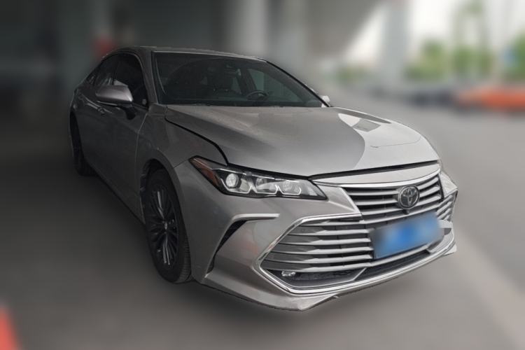 Used Toyota Avalon 2019 2.0L XLE Premium Edition China VI Front Right 45 Deg