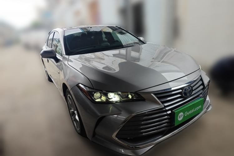 Used Toyota Avalon 2019 Dual-Engine 2.5L Luxury Edition China VI Standard Front Right 45 Deg