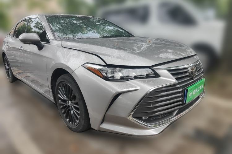Used Toyota Avalon 2019 2.0L XLE Premium Edition China VI Front Right 45 Deg