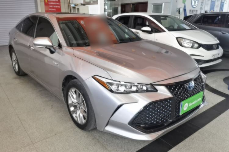 Used Toyota Avalon 2019 Dual-Engine 2.5L Luxury Edition China VI Standard Front Right 45 Deg