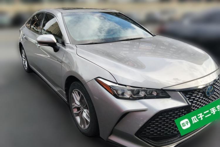 Used Toyota Avalon 2019 Dual-Engine 2.5L Luxury Edition China V Standard Front Right 45 Deg