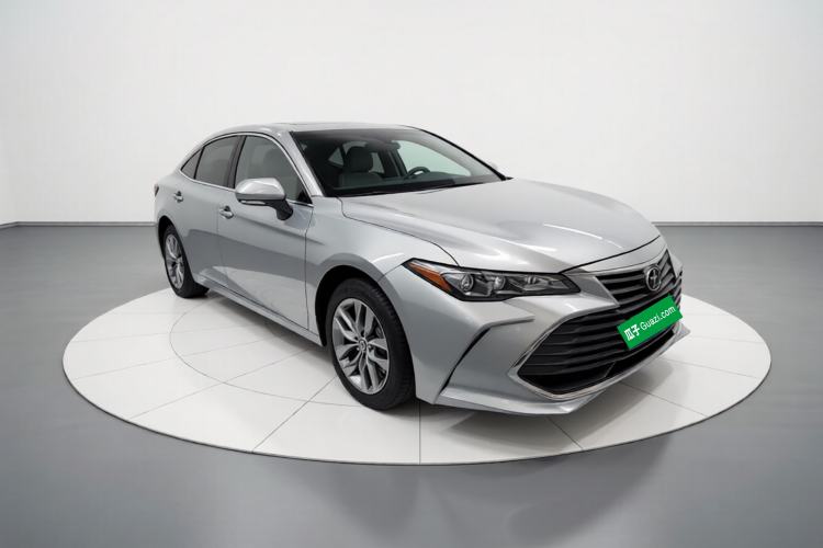 Used Toyota Avalon 2019 2.0L Luxury Edition China VI Standard Front Right 45 Deg