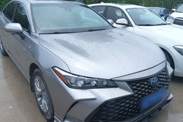 Used Toyota Avalon 2019 Dual-Engine 2.5L Luxury Edition China VI Standard Front Right 45 Deg
