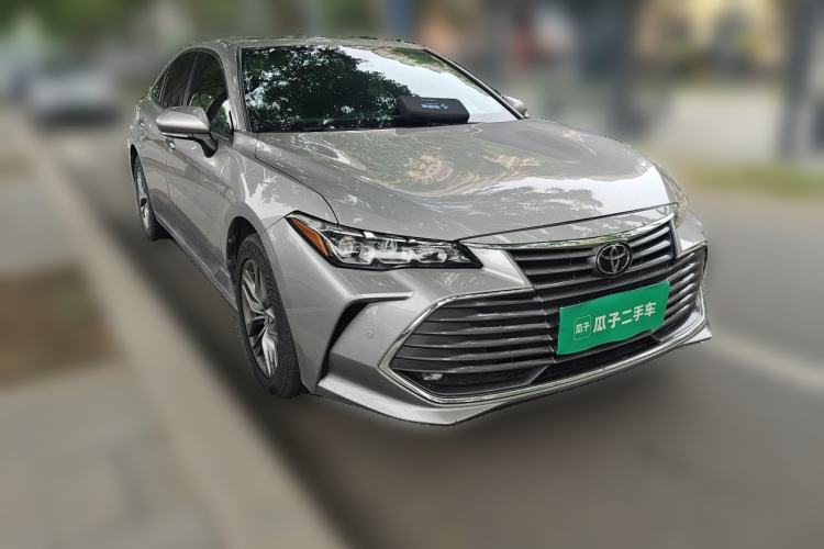 Used Toyota Avalon 2019 2.0L Luxury Edition China VI Standard Front Right 45 Deg