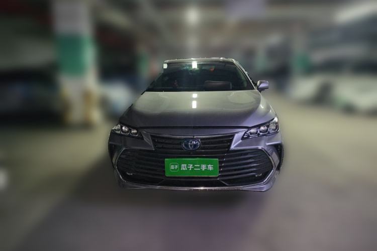 Used Toyota Avalon 2019 Dual-Engine 2.5L XLE Prestige Version China VI Standard Front