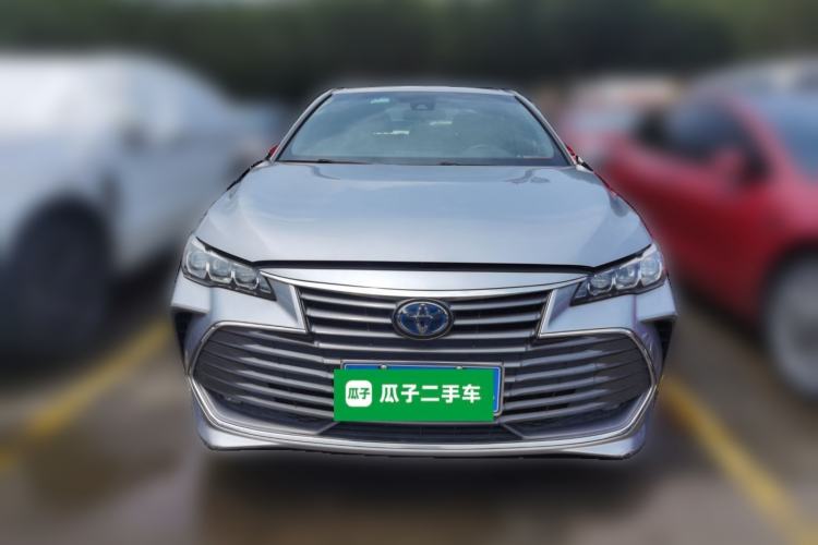 Used Toyota Avalon 2019 Dual-Engine 2.5L Luxury Edition China VI Standard Front