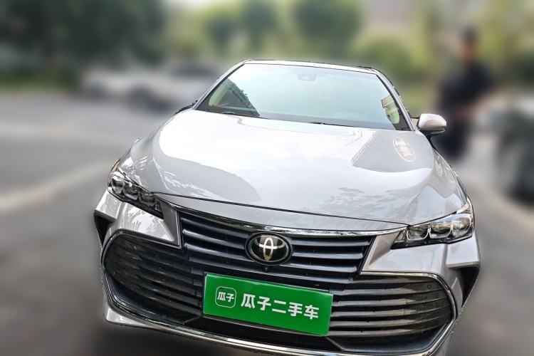 Used Toyota Avalon 2019 2.5L Touring Premium Version China VI Standard Front