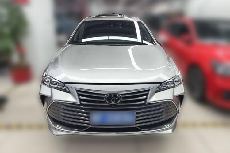 Used Toyota Avalon 2019 2.0L XLE Premium Edition China VI Front