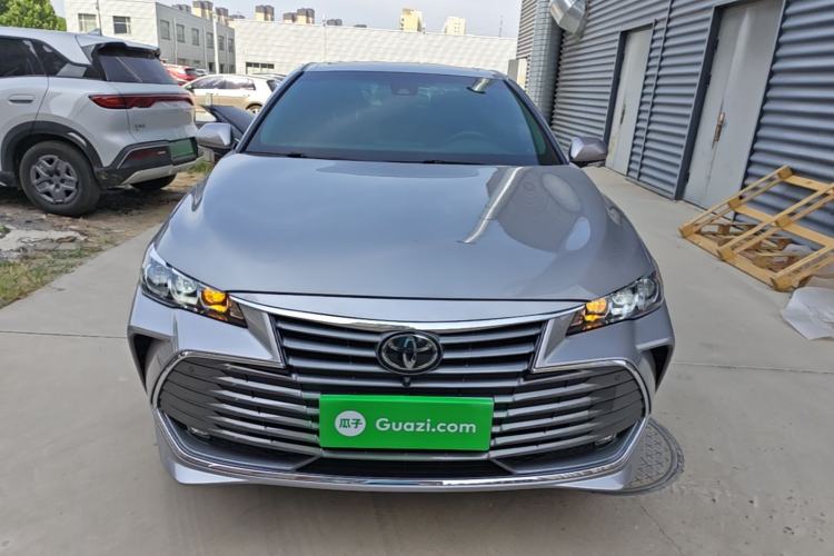 Used Toyota Avalon 2019 2.0L Ambition Edition China VI Front