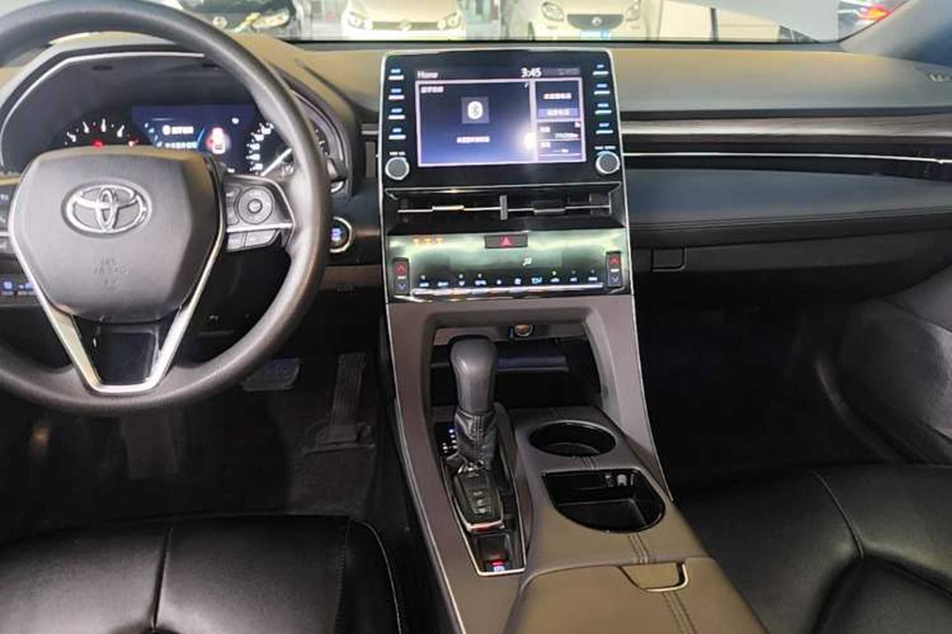 Used Toyota Avalon 2019 2.0L Ambition Edition China VI Gear Lever