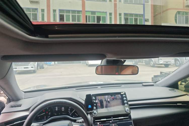 Used Toyota Avalon 2019 2.0L Ambition Edition China VI Headliner