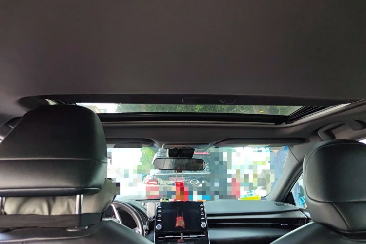 Used Toyota Avalon 2019 2.0L XLE Premium Edition China VI Headliner