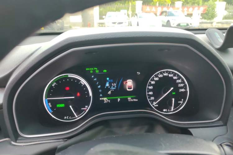 Used Toyota Avalon 2019 Dual-Engine 2.5L XLE Prestige Version China VI Standard Instrument Cluster