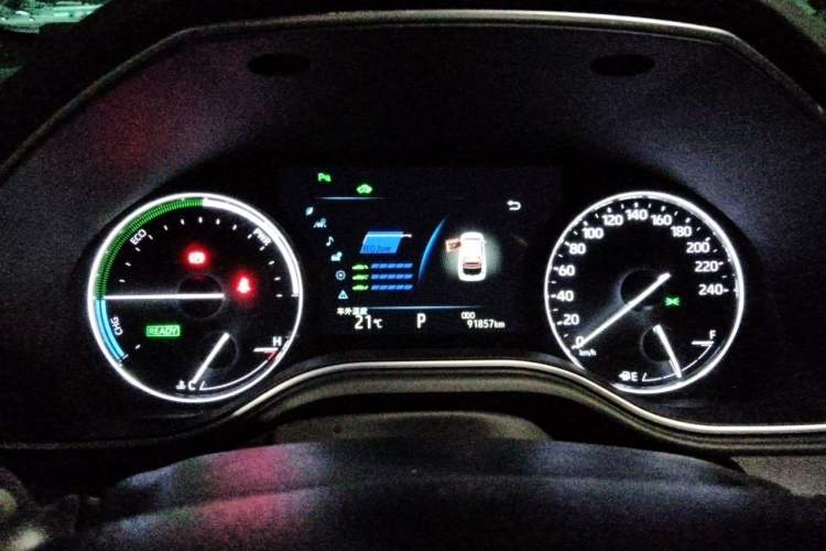 Used Toyota Avalon 2019 Dual-Engine 2.5L Luxury Edition China VI Standard Instrument Cluster