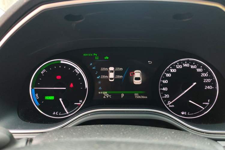 Used Toyota Avalon 2019 Dual-Engine 2.5L XLE Prestige Version China VI Standard Instrument Cluster