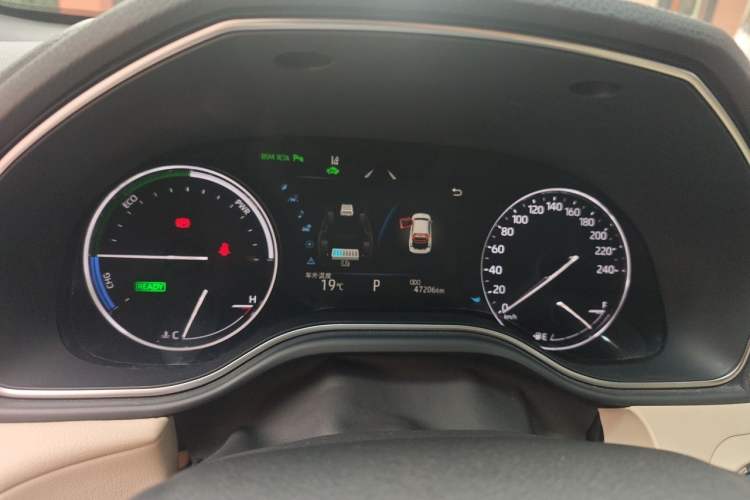 Used Toyota Avalon 2019 Dual-Engine 2.5L XLE Prestige Version China V Standard Instrument Cluster