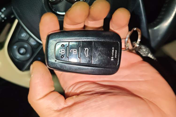 Used Toyota Avalon 2019 2.0L XLE Premium Edition China VI Interior 1