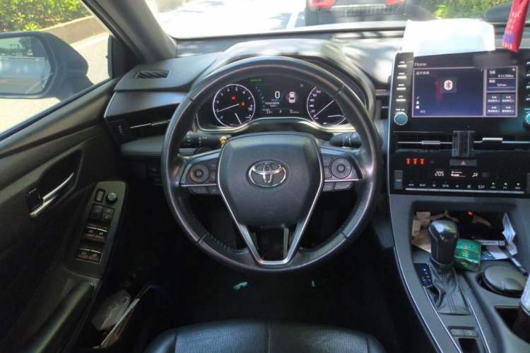 Used Toyota Avalon 2019 2.0L XLE Premium Edition China VI Interior 1